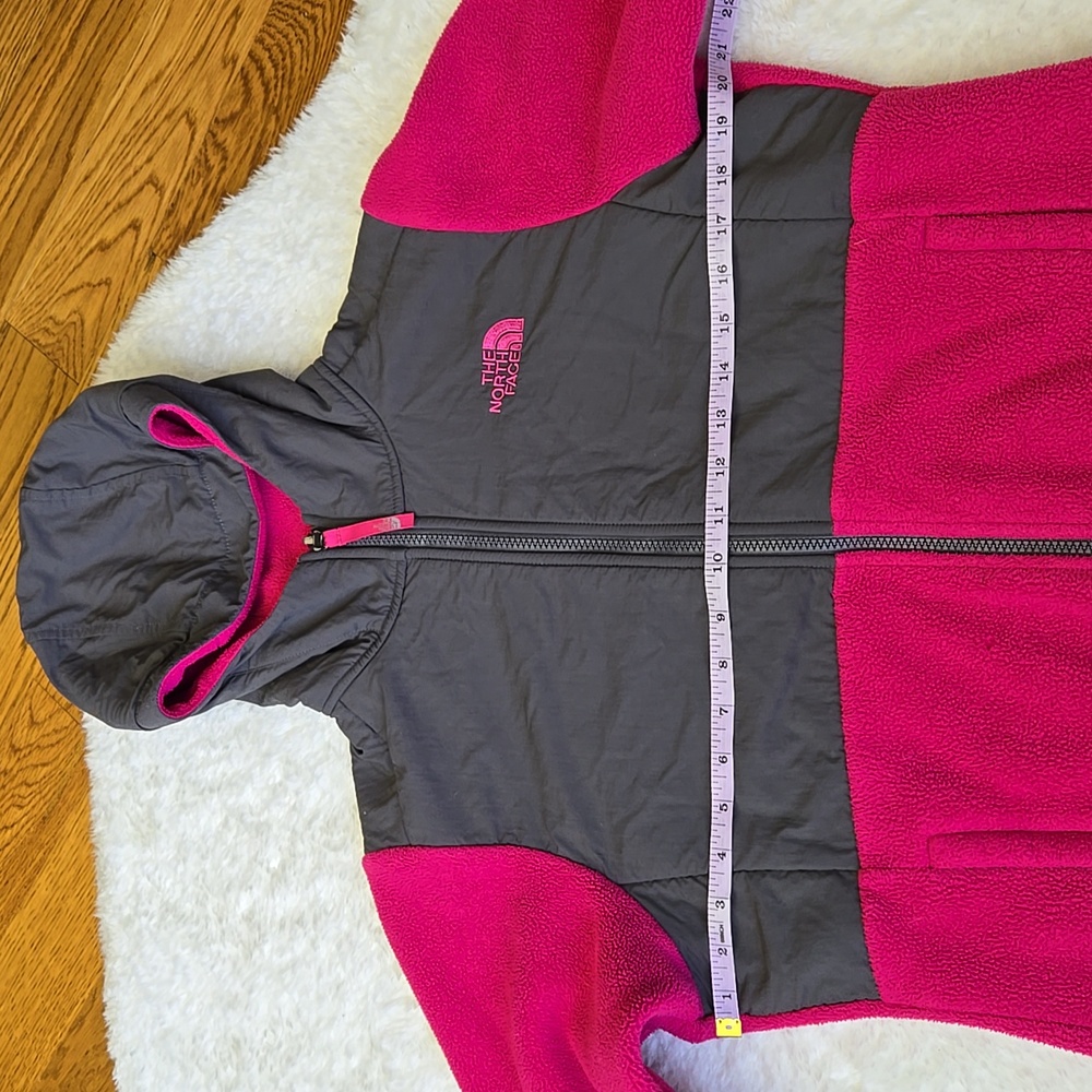 The North Face Pink/Grey Denali Fleece Jacket, Girls Large - Picture 8 of 14